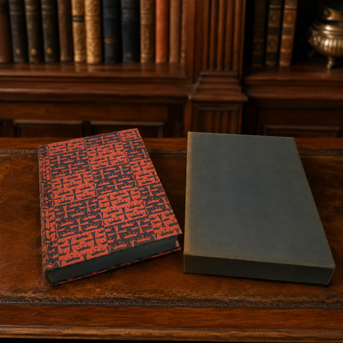 Ivanhoe by Sir Walter Scott, Heritage Press edition with red and black binding and slipcase