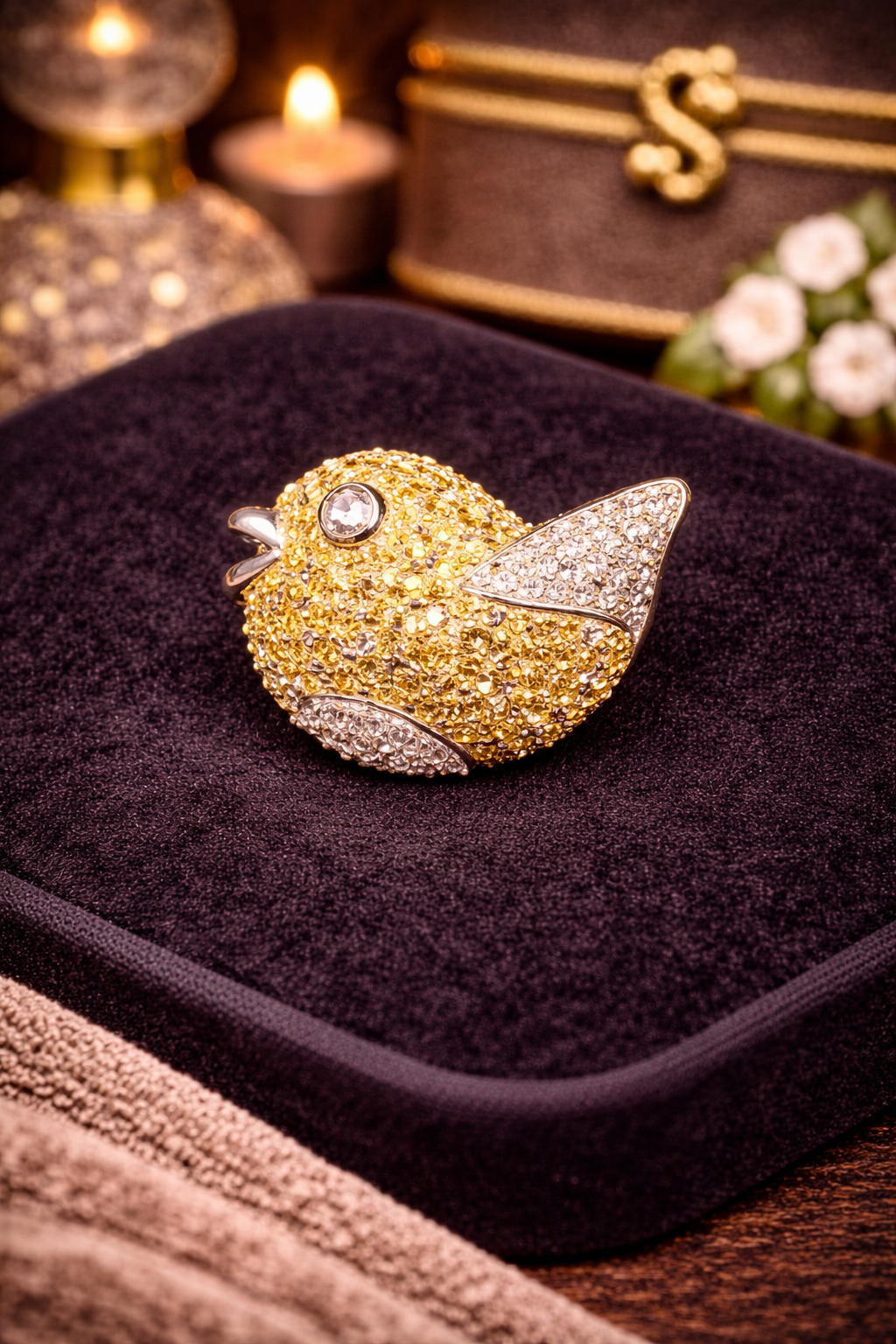 Figural fish brooch marked 925 Thailand with gold-tone finish and clear pavé crystals