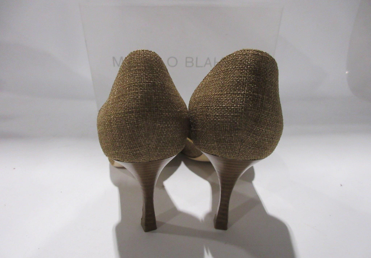 Manolo Blahnik Pointed-Toe Heels Size 38.5 with COA