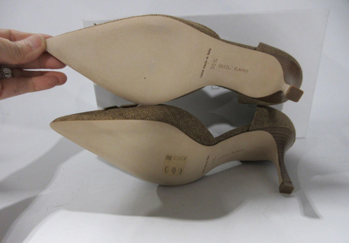 Manolo Blahnik Pointed-Toe Heels Size 38.5 with COA