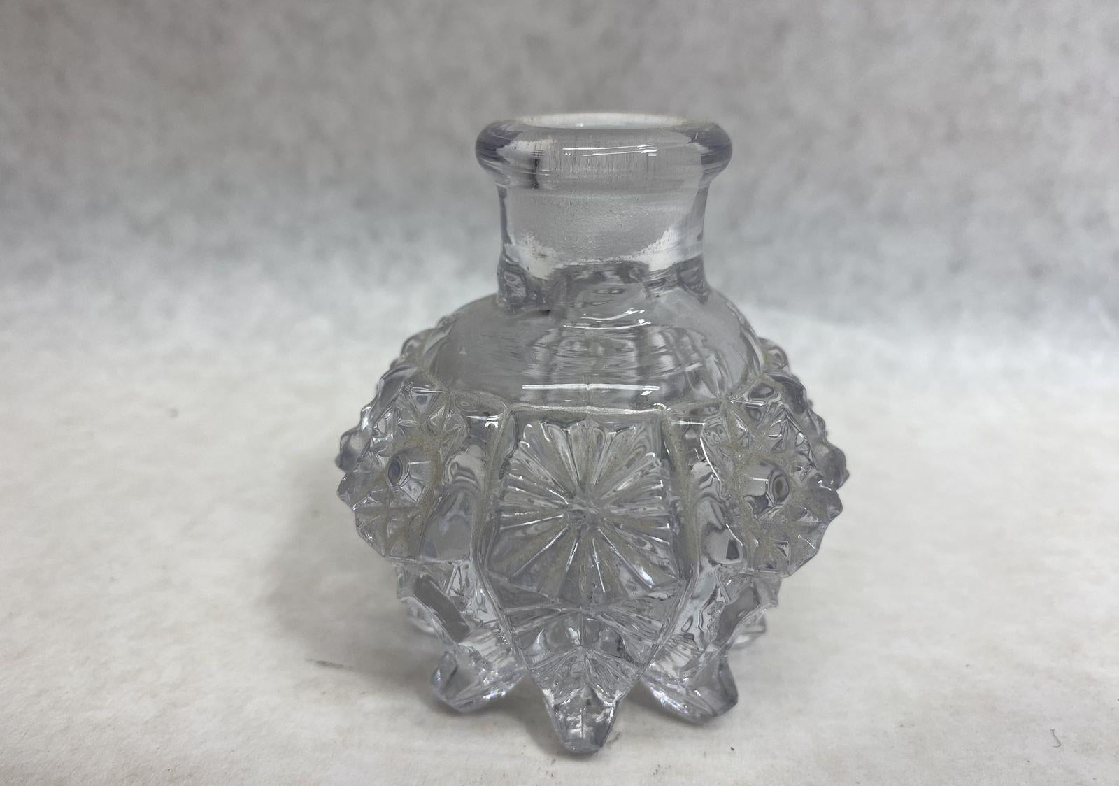 Cut Crystal Perfume Bottle Pinwheel Stopper