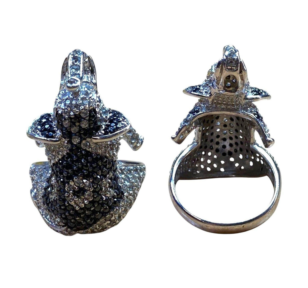 Sterling Silver 925 & CZ Elephant Ring 9.43 Grams Size 7