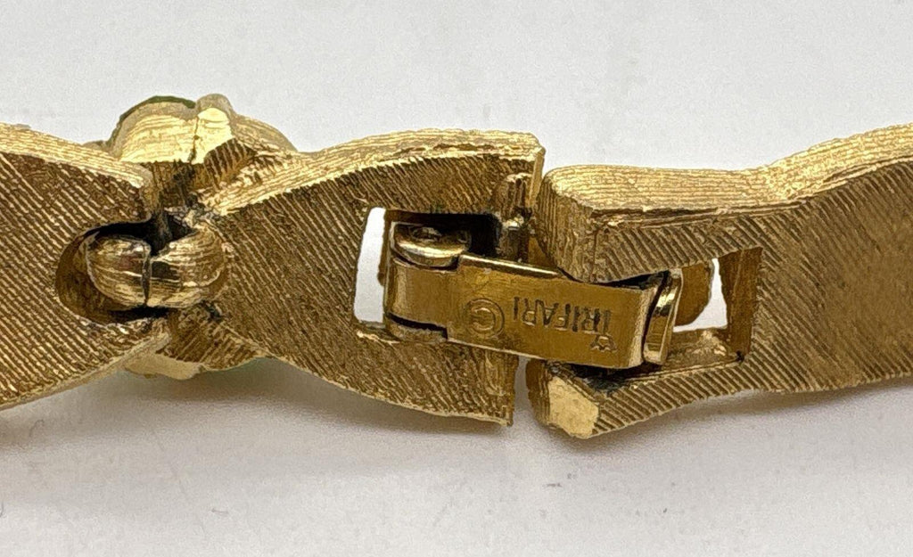 Crown Trifari Birthday Ribbon Gold Tone Green Rhinestone Bracelet
