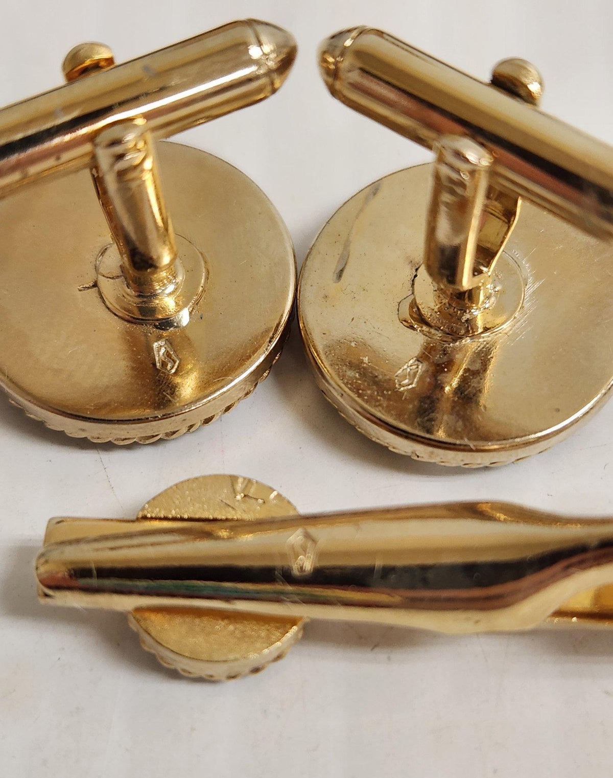 Swank Genuine Jade Cufflinks and Tie Bar Set Gold Tone