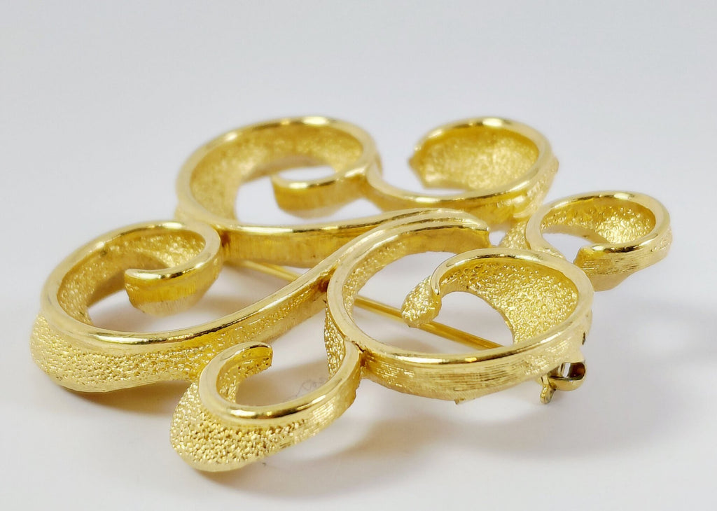Crown Trifari Gold-Tone Textured Swirl Brooch