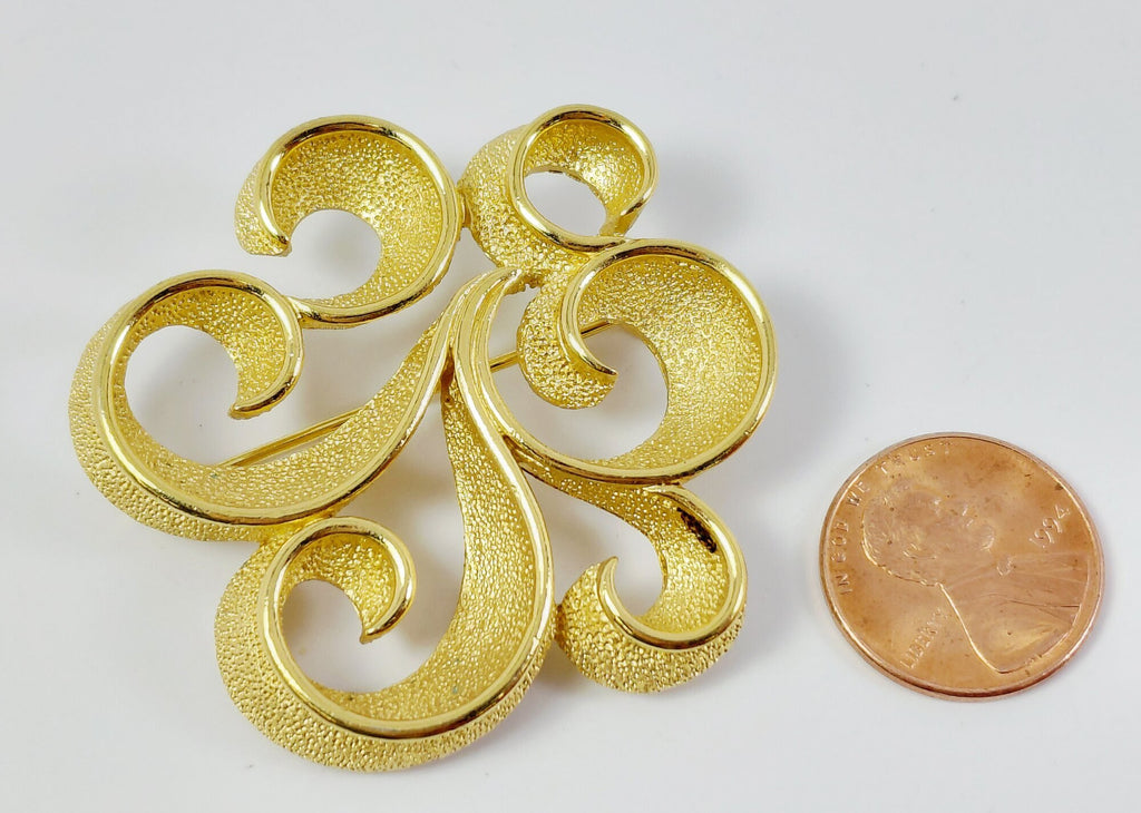 Crown Trifari Gold-Tone Textured Swirl Brooch