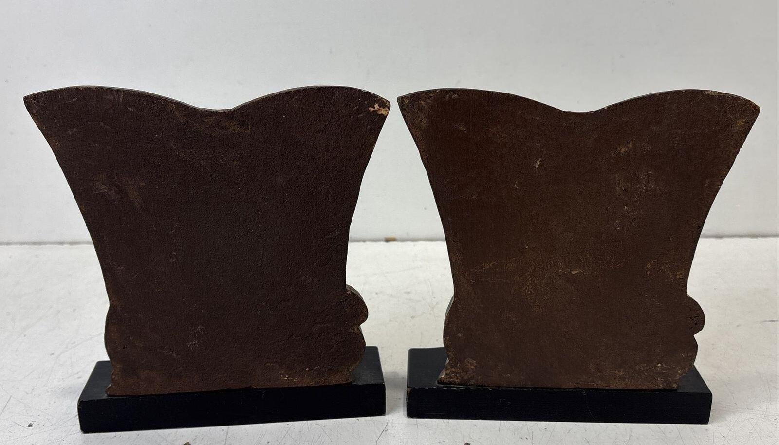 Syroco Violin and Sheet Music Brown Bookends Pair