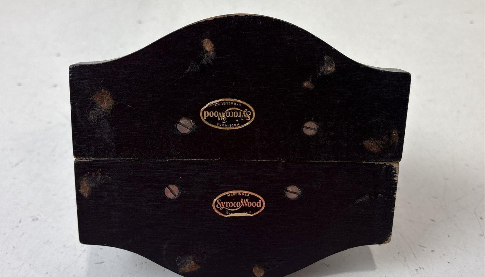 Syroco Violin and Sheet Music Brown Bookends Pair
