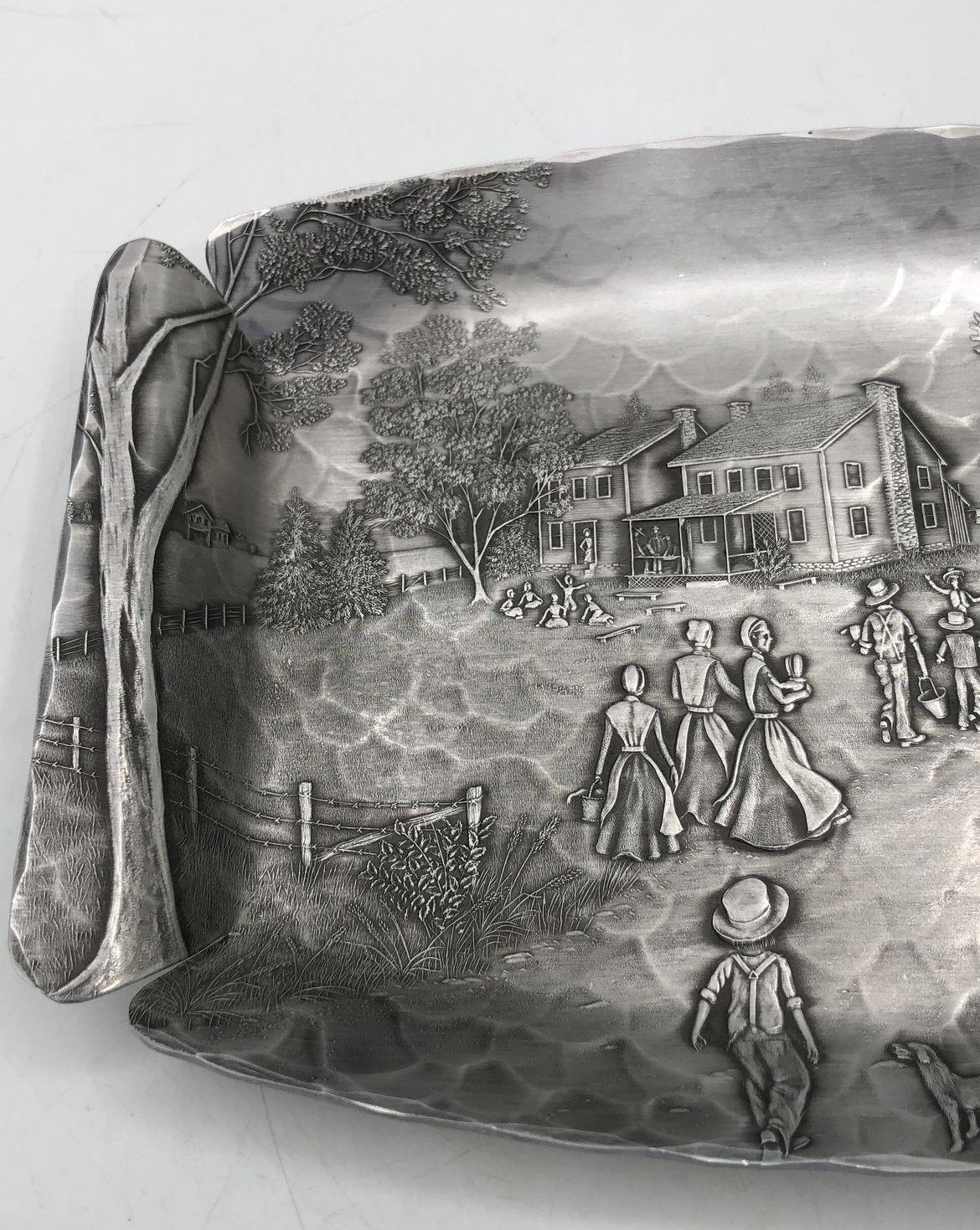 Wendell August Hammered Aluminum Farm Scene Tray