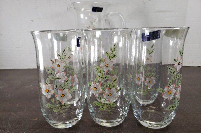 Cristal d'Arques France Floral Pitcher and Six Tumblers