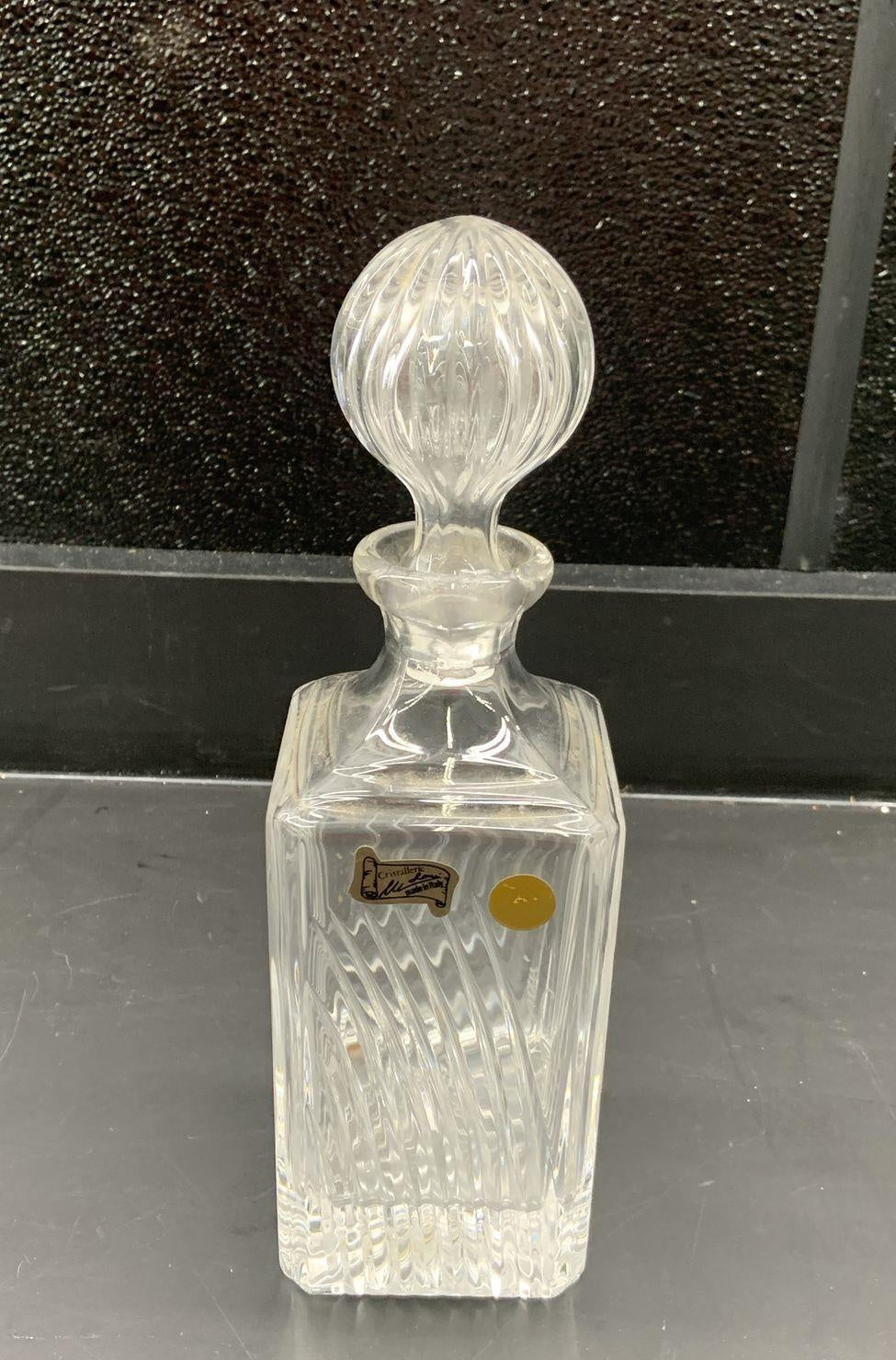 Cristallerie Lori Lead Crystal Decanter with Stopper Italy Swirl Pattern 12 Inch
