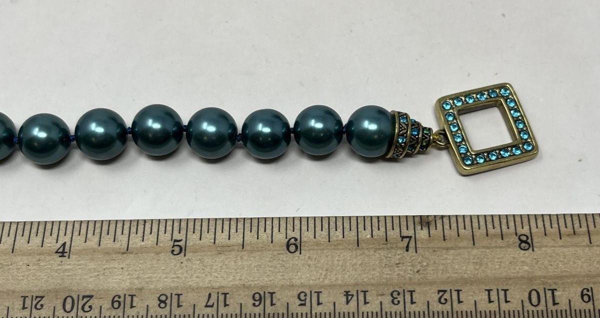 Heidi Daus Teal Beaded Toggle Bracelet Crystal Clasp