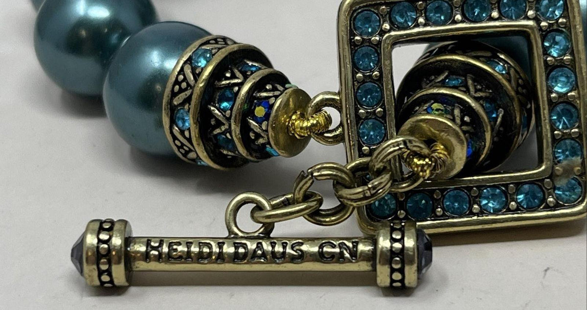 Heidi Daus Teal Beaded Toggle Bracelet Crystal Clasp
