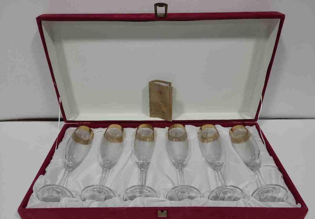 Prestige Gold Rim Champagne Flutes Set of 6 Boxed