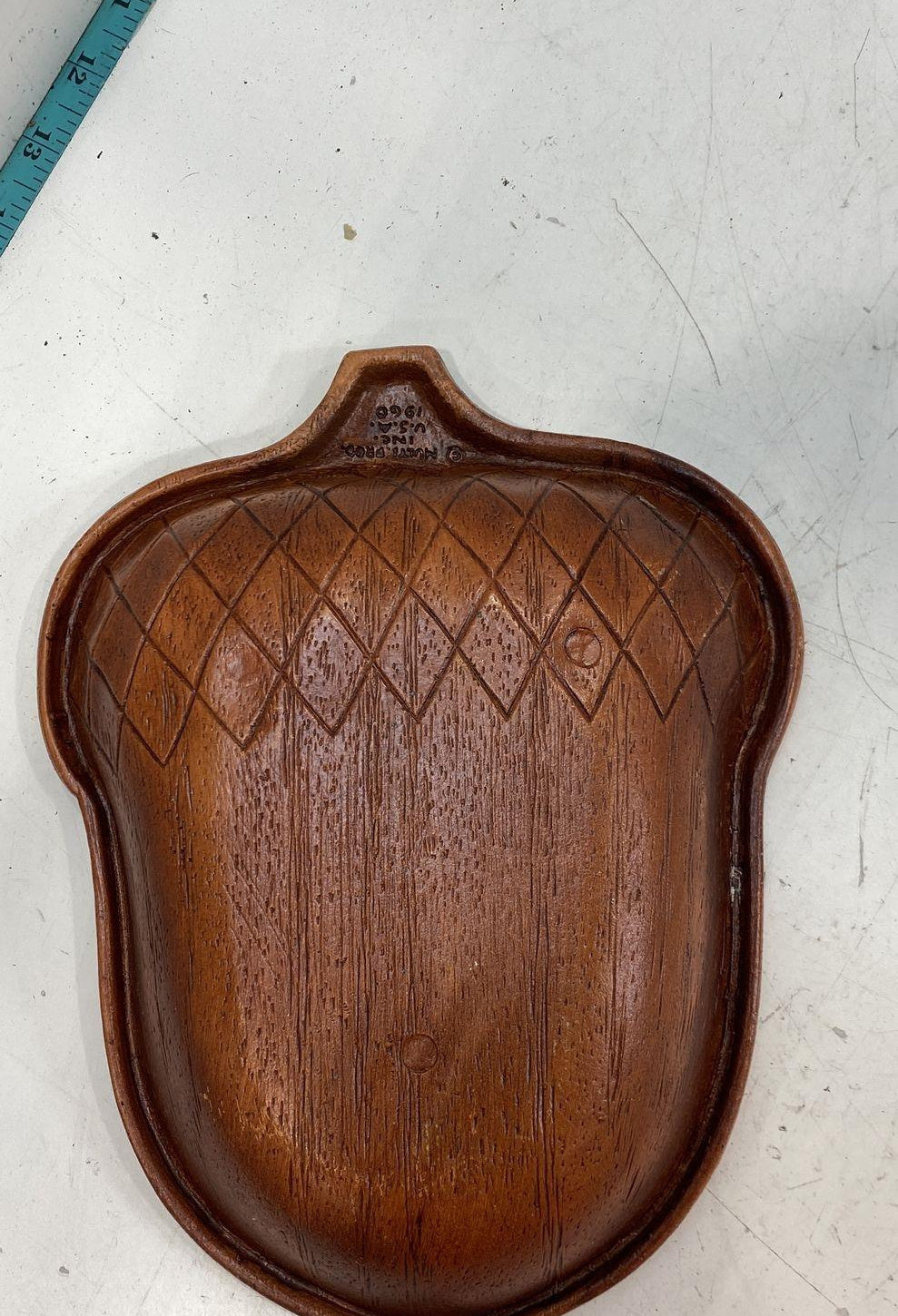 Molded acorn-shaped nut serving tray with leaf relief, nutcracker and four metal picks, view 7