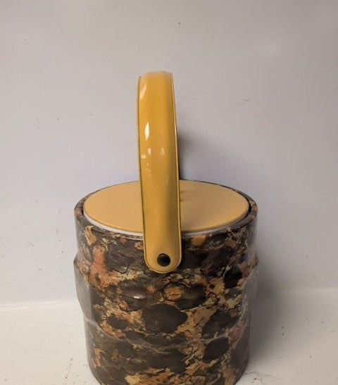 Tortoiseshell-style marbled ice bucket with mustard-yellow lid, gold-tone ring pull and chrome-tone handle, view 7