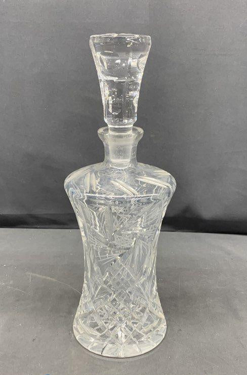 Cut Crystal Pinwheel Star Decanter with Stopper 13 Inch