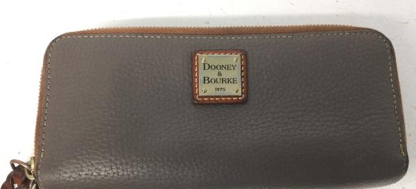 Dooney & Bourke Pebbled Leather Double Zip-Around Wallet Clutch in Elephant Gray
