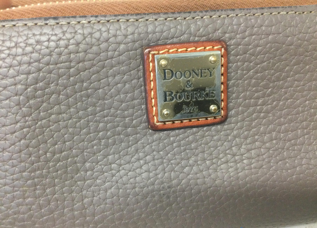 Dooney & Bourke Pebbled Leather Double Zip-Around Wallet Clutch in Elephant Gray