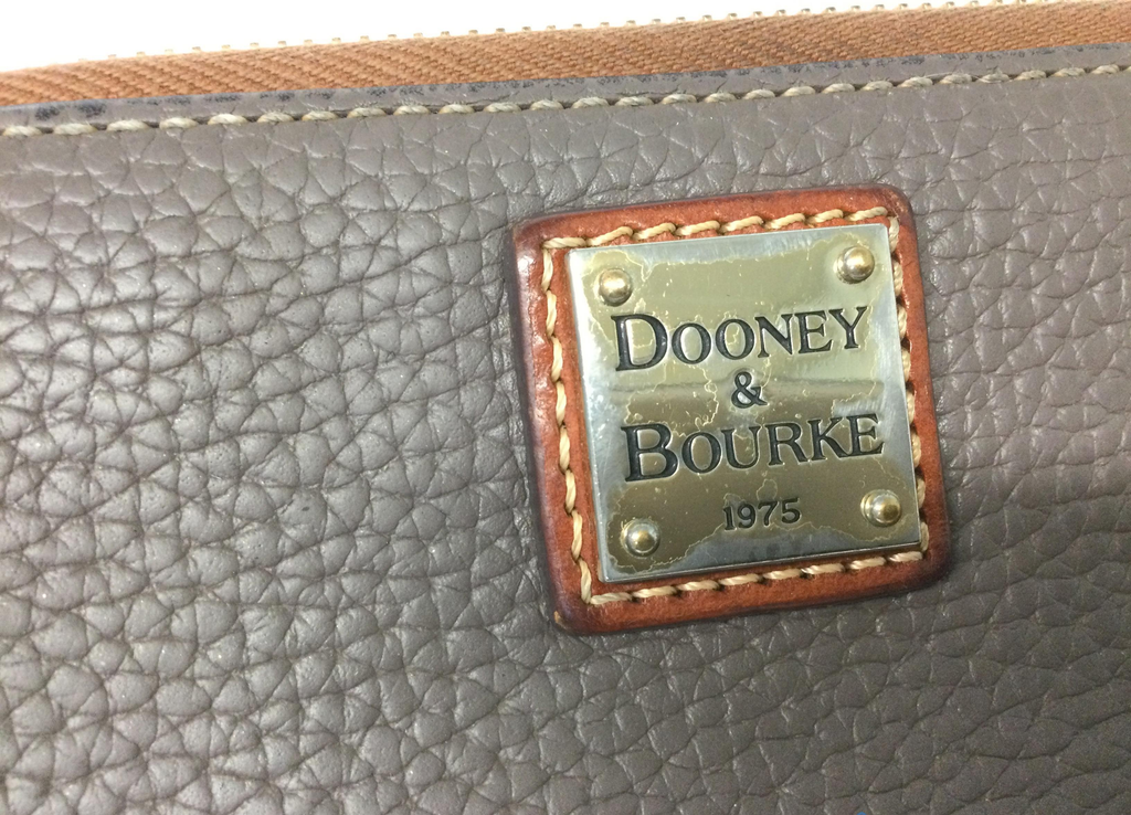 Dooney & Bourke Pebbled Leather Double Zip-Around Wallet Clutch in Elephant Gray