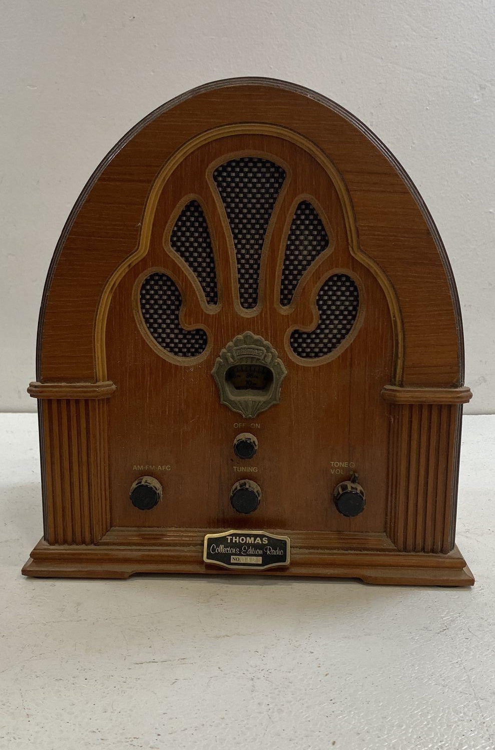 Thomas Collector's Edition Cathedral Radio BD 109