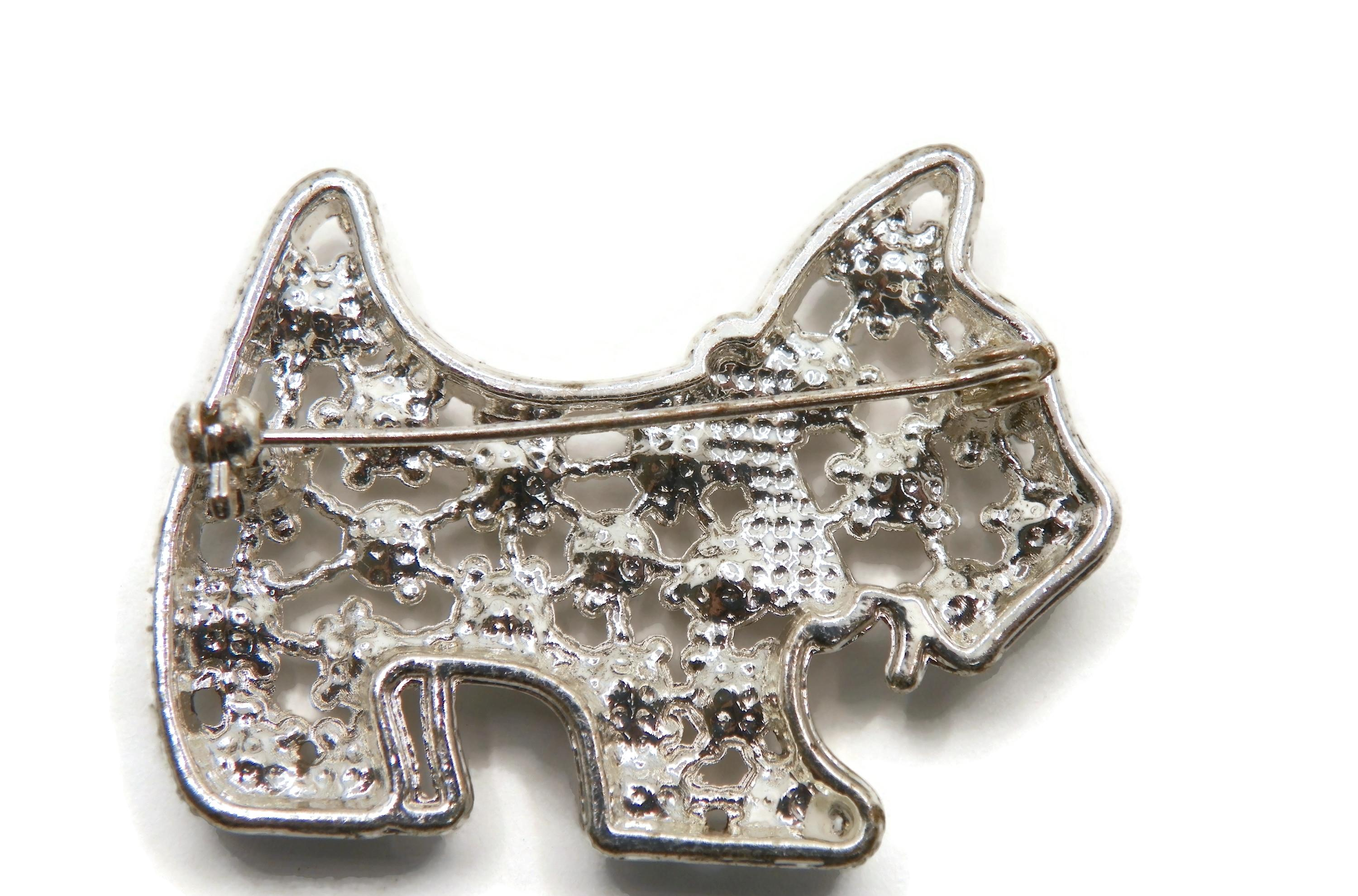 Silver-Tone Rhinestone Scottish Terrier Scottie Dog Brooch with Enamel Collar