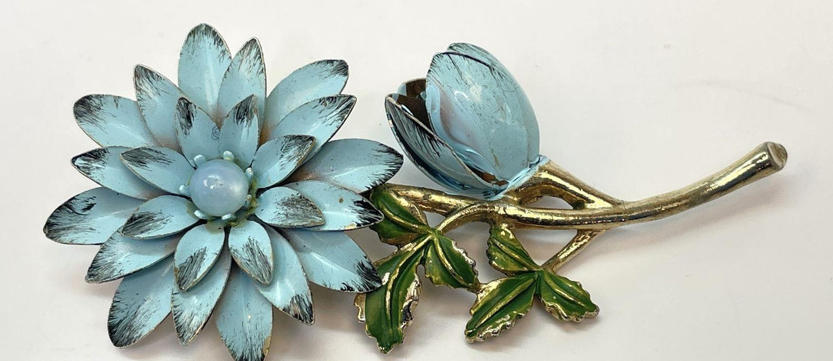 Circa 1960s Powder Blue Enamel Chrysanthemum Flower and Bud Brooch with Green Enamel Leaves, Gold-Tone, Unsigned