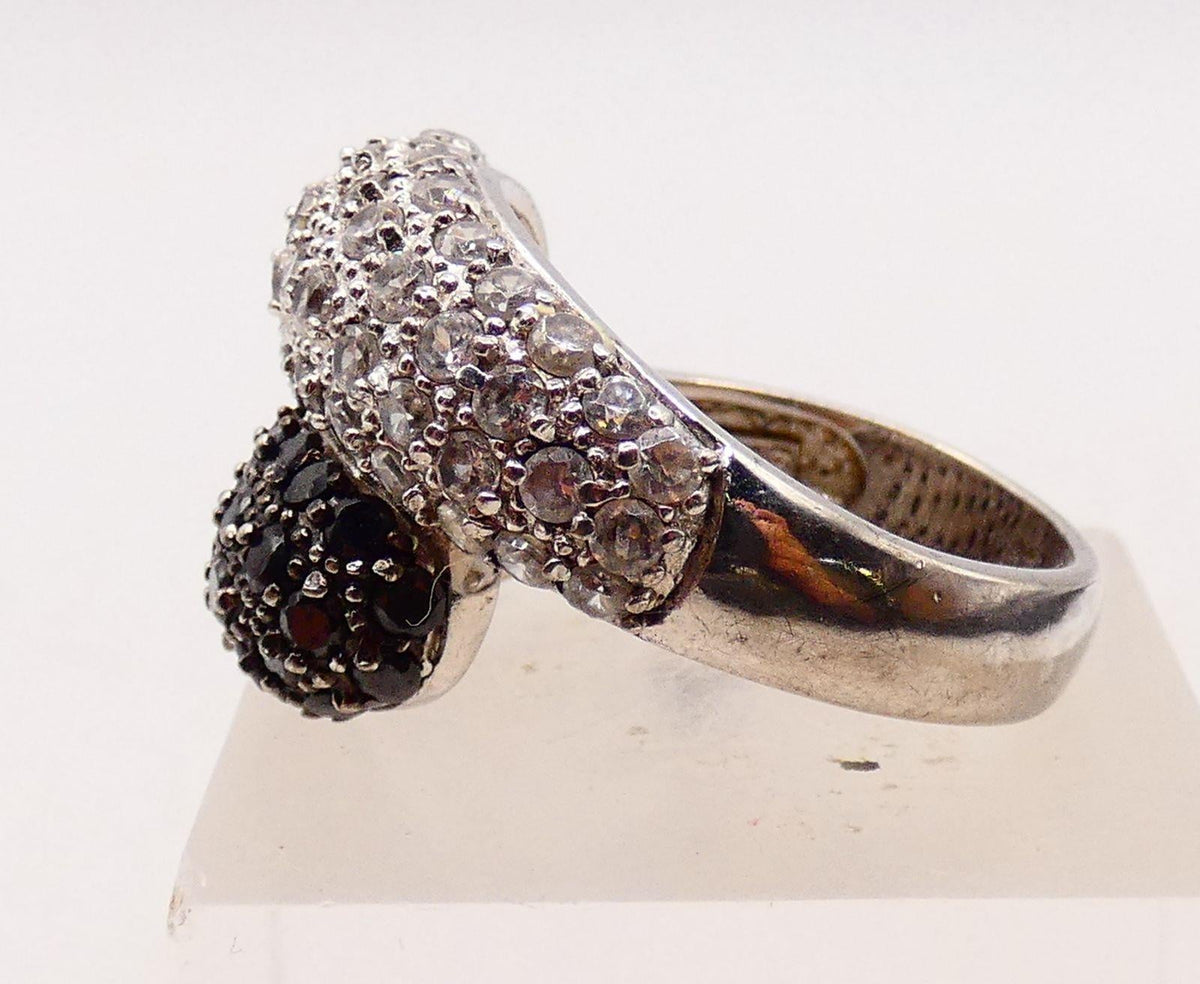 Silver wrap band ring with white, dark blue and black cubic zirconia pavé, view 4