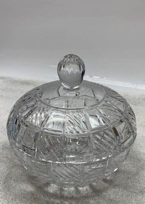 Vintage Towle 24% Lead Crystal Covered Candy Dish