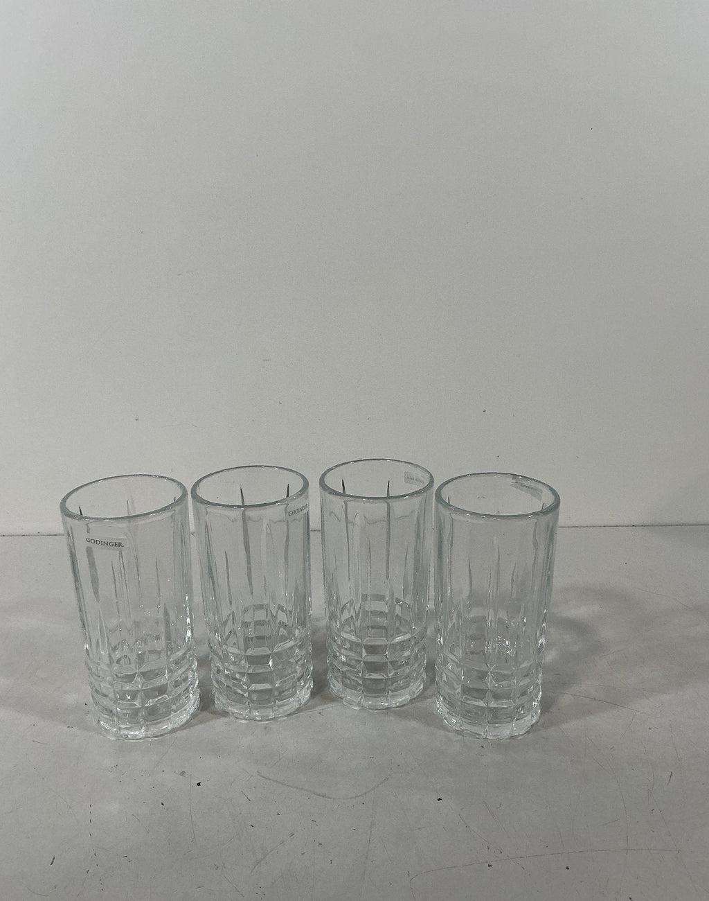 Set of 4 Godinger Clear Glass Highball Glasses Faceted Base Medium Size