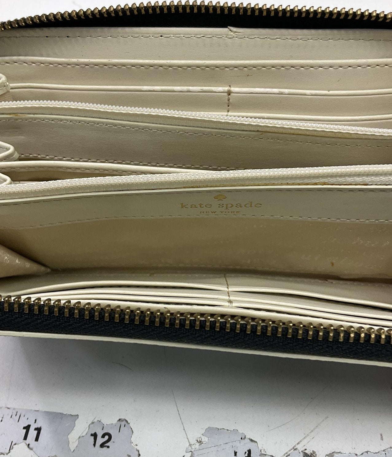 Kate Spade Women Black White Checkerboard Leather Gold Hardware Zipper