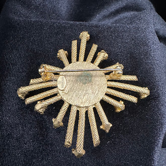 1950s Dalsheim Signed Sunburst Starburst Brooch Simulated Pearl Center Crystal Tips Gold Tone