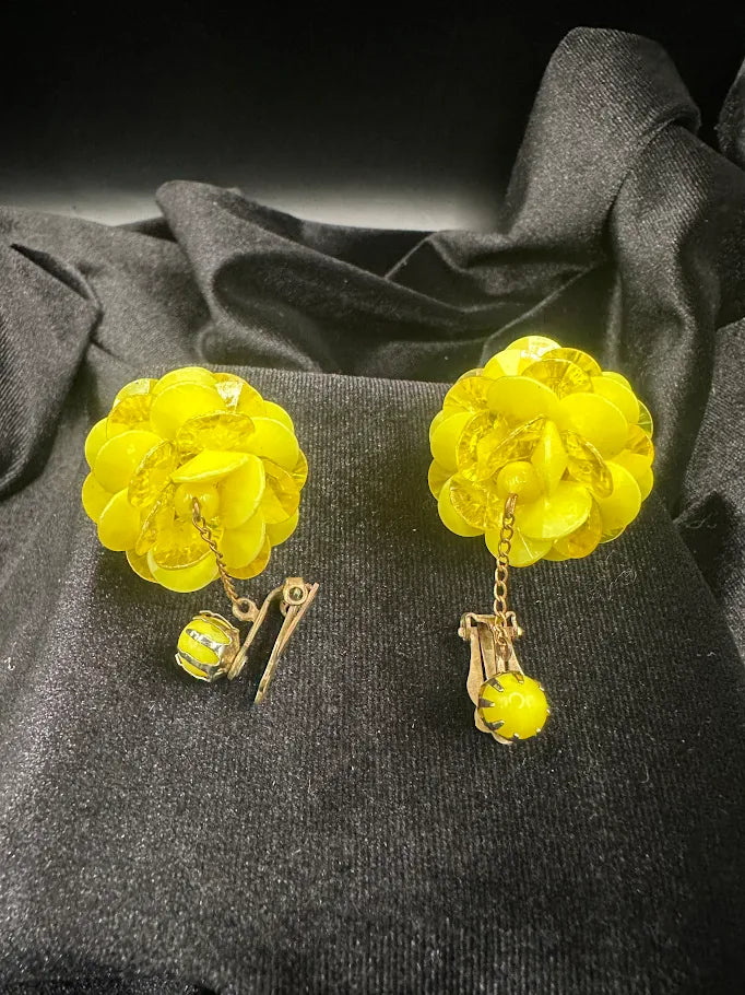 Vintage Yellow Flower Dangle Clip Earrings | Dimensional Floral Statement Earrings