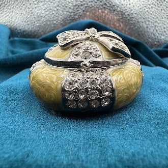 Enamel Mushroom Cap Magnetic Trinket Box Rhinestone Bow Lid Silver Tone Detail