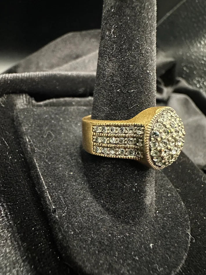 Heidi Daus Pavé Crystal Statement Ring Gold Tone Wide Band Size 7 Vintage Bold Designer Ring