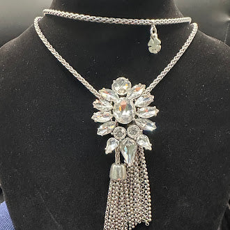 Silver Tone Crystal Statement Necklace Floral Cluster Tassel Drop Vintage Style Rhinestone Pendant Necklace