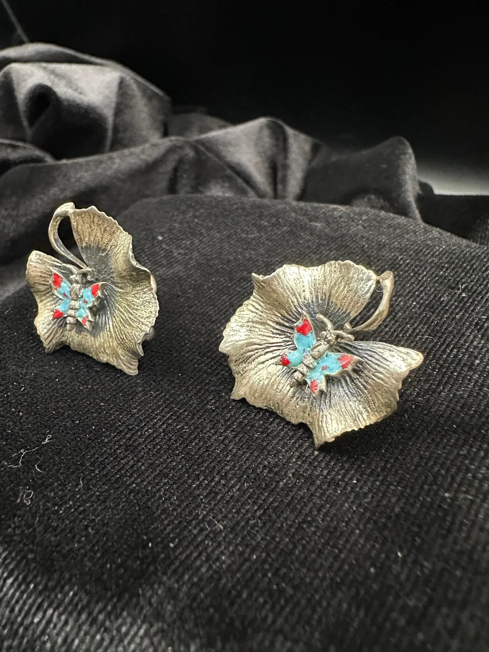 1980s–1990s Rling Silver Tone Flower Butterfly Clip On Earrings