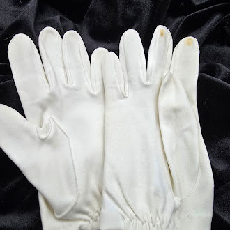 Vintage White Ladies Dress Gloves | Classic Formal Gloves with Age Patina