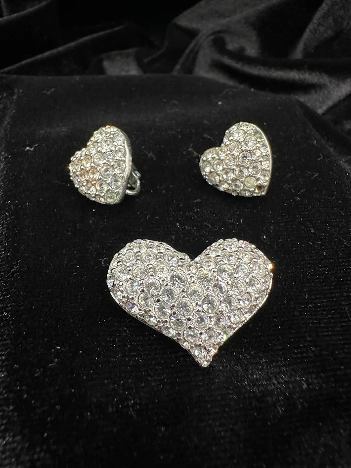 Swarovski Crystal Heart Brooch and Earrings Set Signed Swan Silver Tone Rhinestone Pave Matching Jewelry Romantic Gift