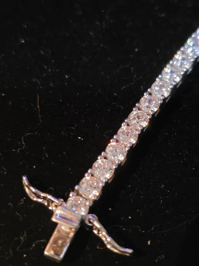 (SOLD) 925 Sterling Silver CZ Tennis Bracelet 7” Round Cut Diamond Look Classic Sparkle