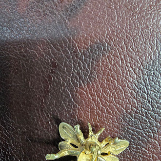 Signed Cini sterling bee brooch with faceted green glass body and engraved wings, view 8