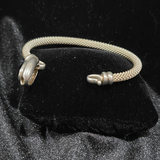 Vintage ESPO SIG 925 Sterling Silver Mesh Hook Bangle Bracelet with Black Onyx Cabochon by Joseph Esposito