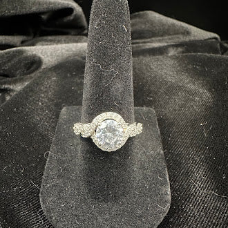 Silver Tone Crystal Solitaire Ring with Twisted Pavé Band
