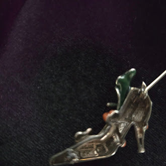 925 Sterling Silver Kenneth Jay Lane High Heel Shoe Brooch Enamel Accent Detail