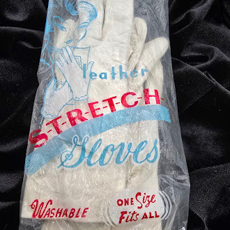 Vintage White Leather Ladies Dress Gloves | Soft Formal Gloves with Original Storage Bag