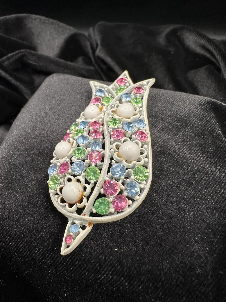 White enamel openwork tulip brooch with pastel pink, blue and green rhinestones, view 3