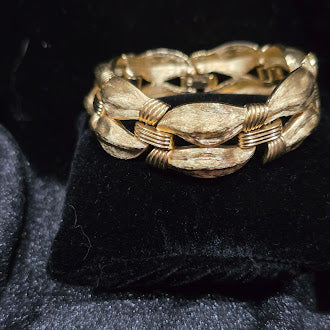 Vintage Crown Trifari Gold Tone Textured Link Bracelet with Safety Chain, Brushed Finish Oval Links, Classic Estate Designer Style, 55g