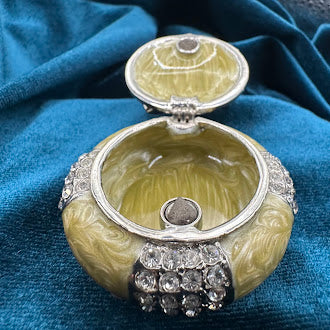 Enamel Mushroom Cap Magnetic Trinket Box Rhinestone Bow Lid Silver Tone Detail