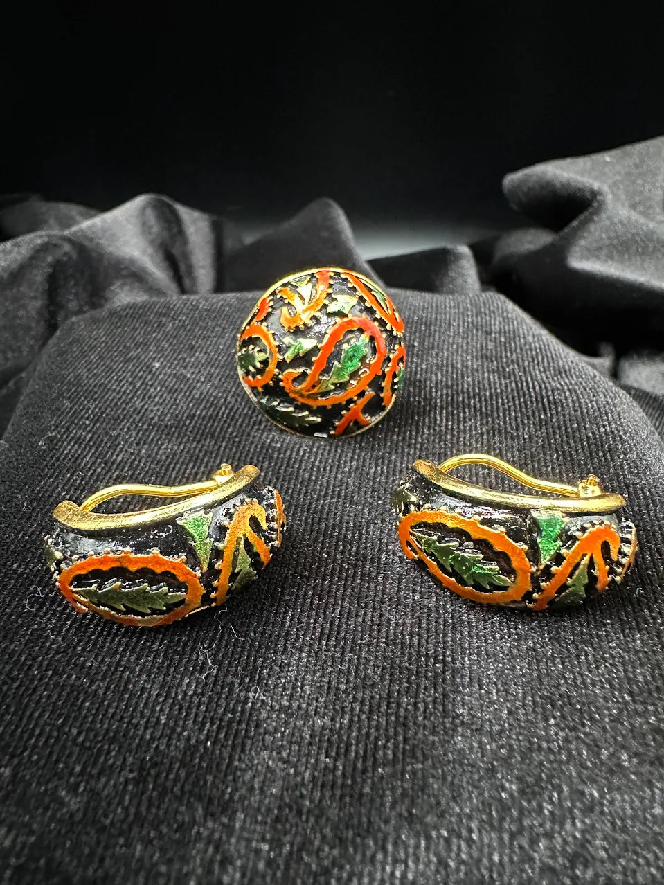Gold Tone Black Orange and Green Jewelry Set