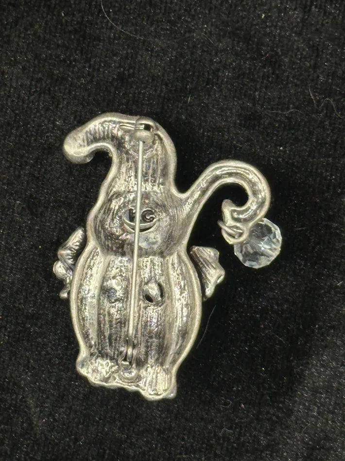 Gold-tone seated cat brooch with rhinestone accents and curved tail, view 2